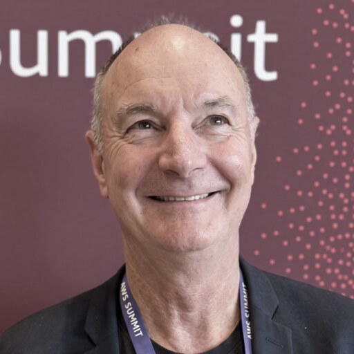 Portrait of Thorsten Deutrich